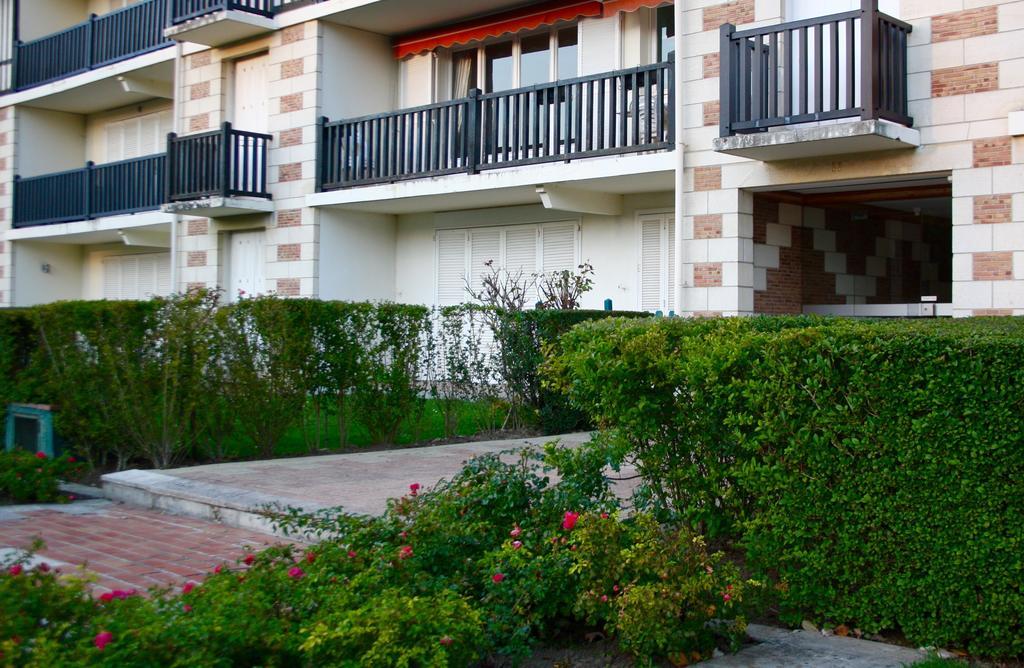 Appartement Le Clos De Sablier Tourgeville Quarto foto